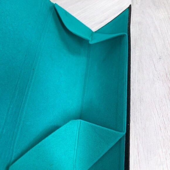 XOXO Foldable Origami Glasses/Sunglasses Case Black Leather Blue Fabric Lining - Picture 4 of 4
